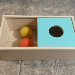 Lovevery Sliding Box Ball Drop 