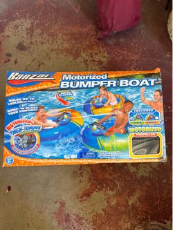 NEW Motorized Bumper Boat - Open Box