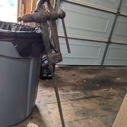 Leg Vise For Blacksmithing
