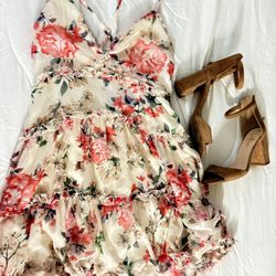 Chic Floral Mini Dress with Ruffle Details