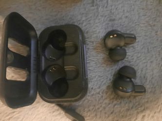 Black Earbuds Unesed 
