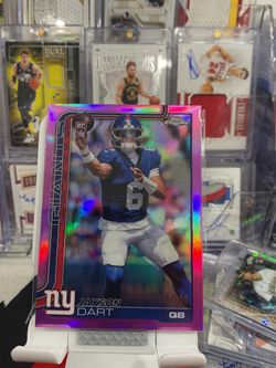 Jaxson Dart Topps Chrome RC Pink Refractor /250