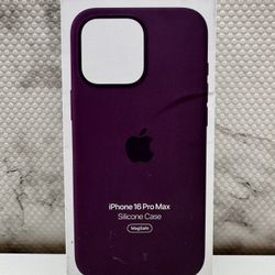 Apple Silicone Case with MagSafe for iPhone 16 Pro Max Plum MYYW3ZM/A New Box