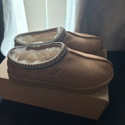 Tasman Uggs Size 10 In Women 