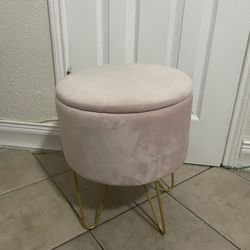 Small Storage Ottoman