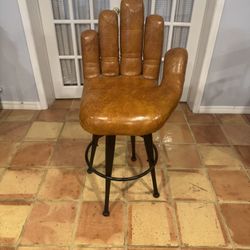 Baseball glove seat