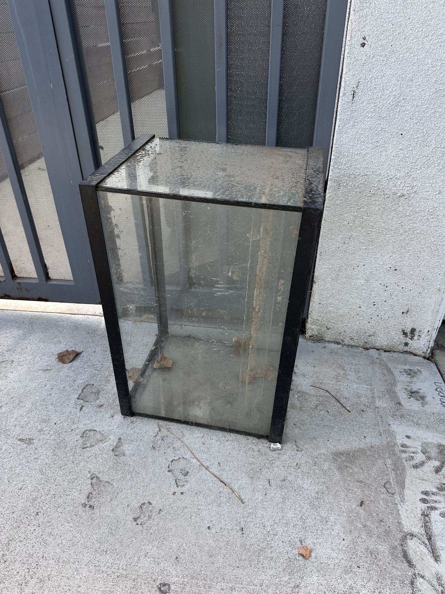 20 Gallon Fish Tank 