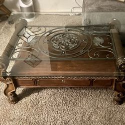 Coffee Table With Matching end Table