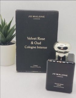 Jo Malone London 

Velvet Rose & Oud Cologne Intense

1.7 fl  ✨️