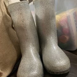 Girls Rain Boots  Size 13