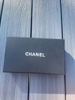 Women’s wallets and purses
