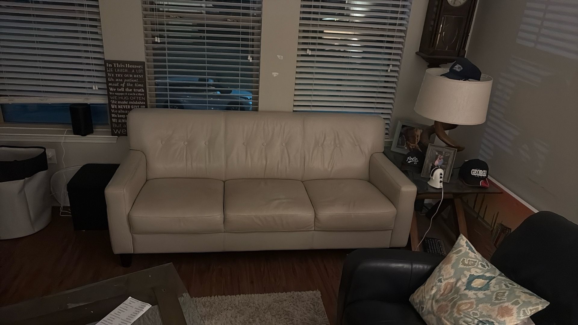 Nice Ivory Beige Leather Sofa