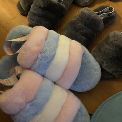 Ugg Slippers … Inbox Me 40$ Each. 