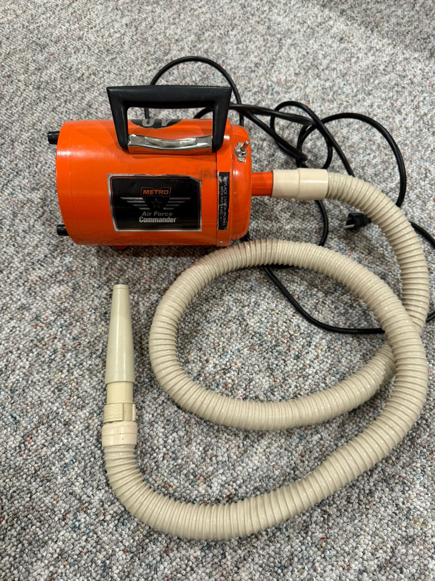METRO 17-016 Air Force Commander 2-Speed Dryer, Orange