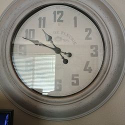 Wall Decor 30" Vintage Clocks