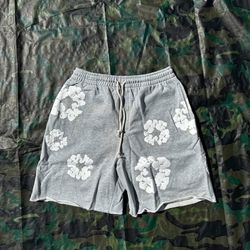 denim tear shorts 