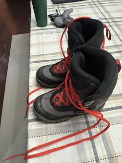 Snowboard Boots Size 2
