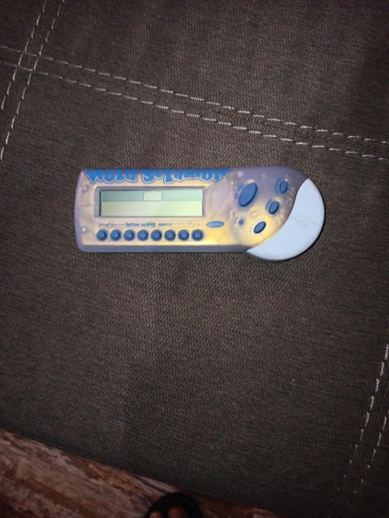 2000 Radica Digital Word Scramble Game
