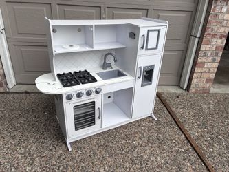 Kids Kitchen