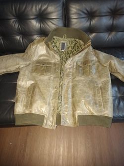 Knoles & Carter Men's 3 XL ( fits like a 2 X but it's large in size. ). $150.00 or make an offer.