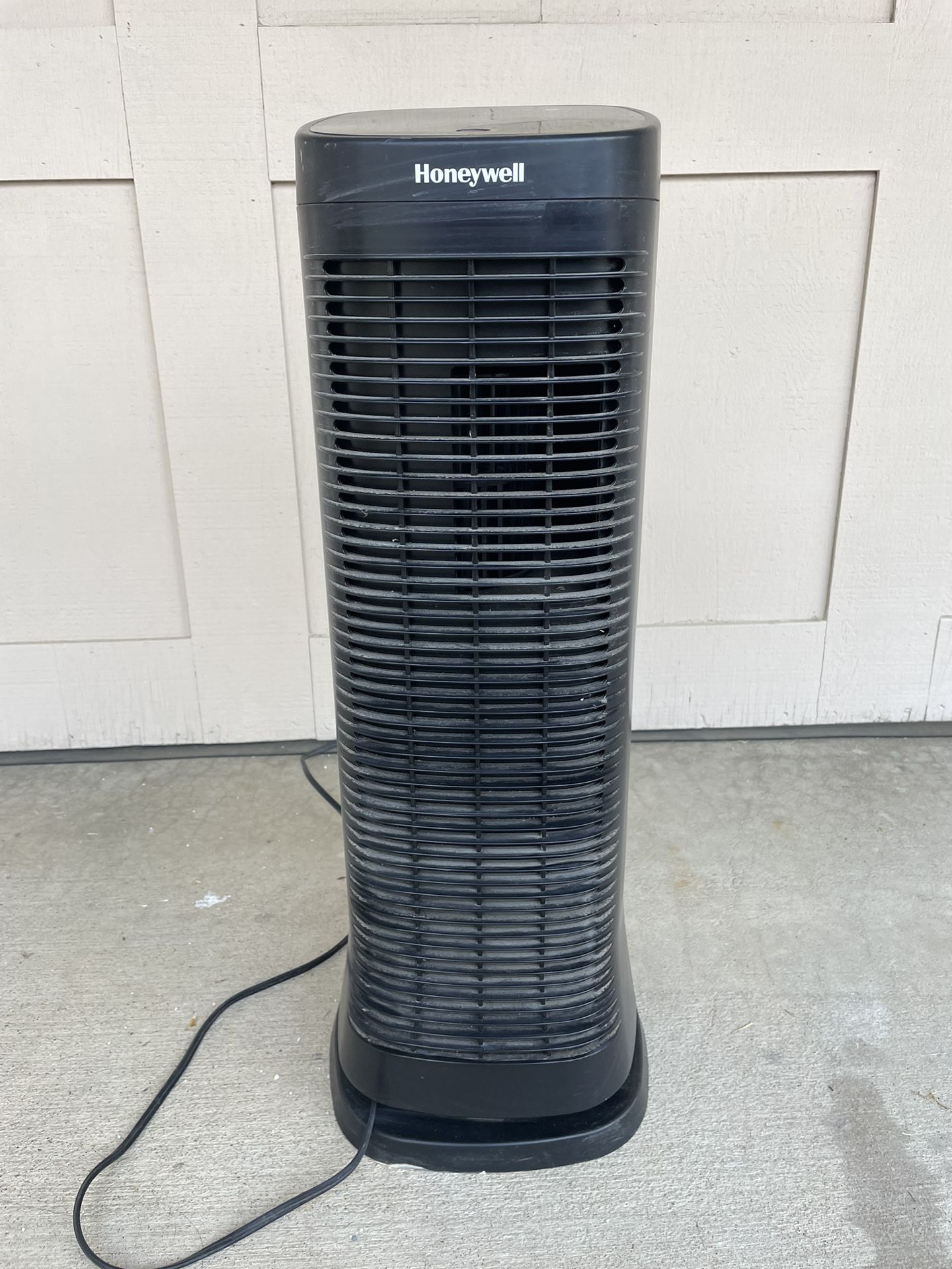 Honeywell Oscillating HEPA Air Purifier And Fan