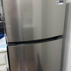 Fridge Less Than 1 Year Old 