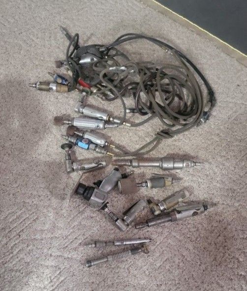 17 Air Grinders. Must Purchase All As A Group.