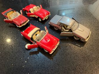 Lot of 4 Vintage 1:24 Scale Diecast Model Cars - Corvette, Thunderbird, Mustang, Grand National