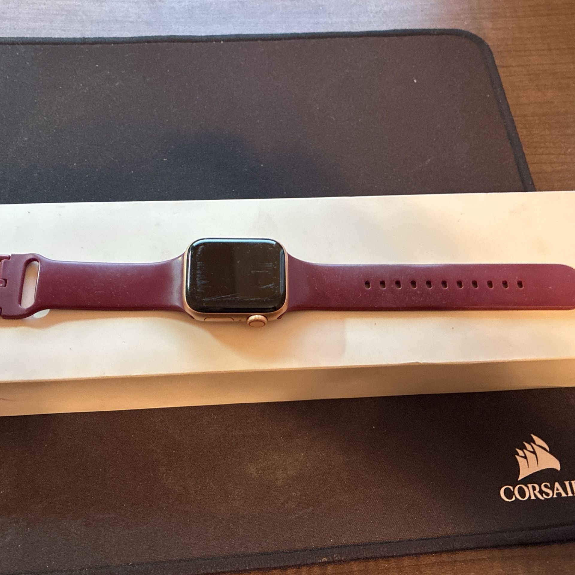 Apple Watch SE