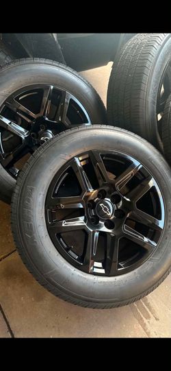 20s CHEVY GMC RIMS TIRES 6LUGS 6X5.5