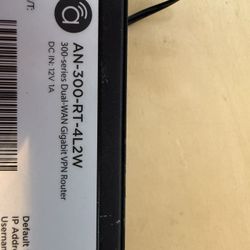 Araknis  VPN Router 