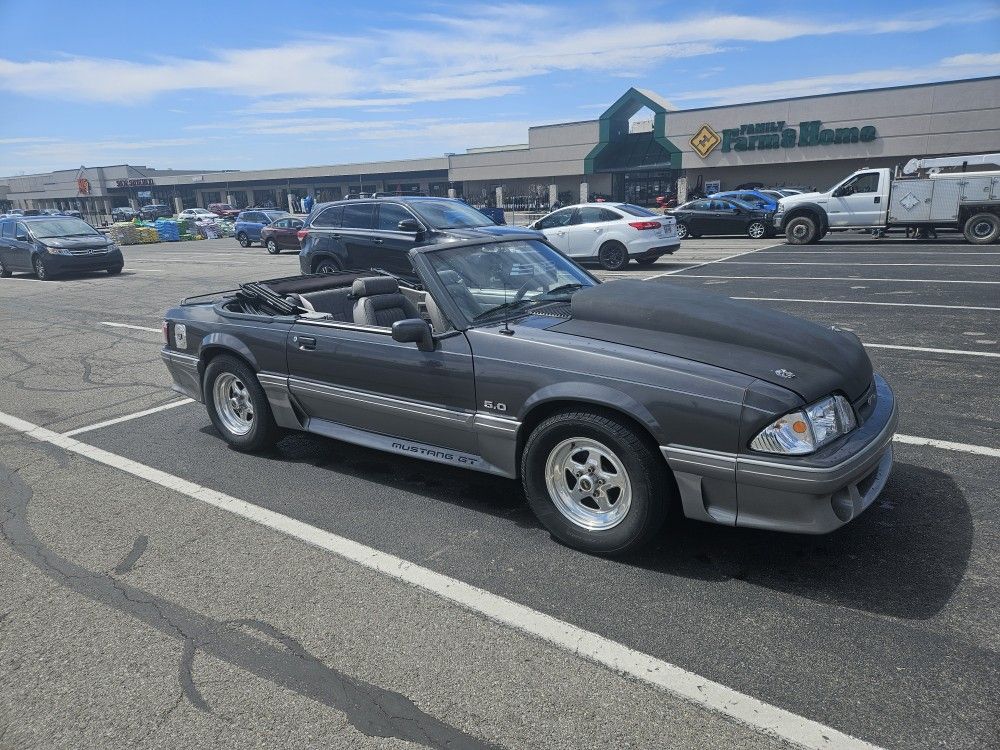 1991 Ford Mustang