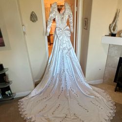 Gorgeous Sparkly Wedding Dress