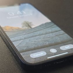 Apple iPhone 12 64GB Black T-Mobile $200