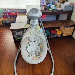 Fisher Price Baby Swing 