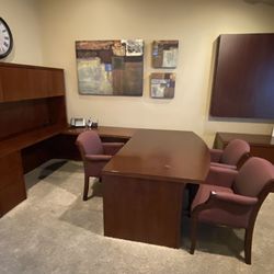 Beautiful 13 Piece Cherry Executive Office Desk Set - Pristine Condition 