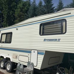 Project 1992 Hitchhiker 5th Wheel