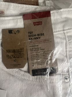 New Women’s Levi’s for 30  obo not for free