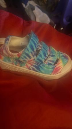 $4 Blowfish Malibu Kids Girls Sneakers Sz6