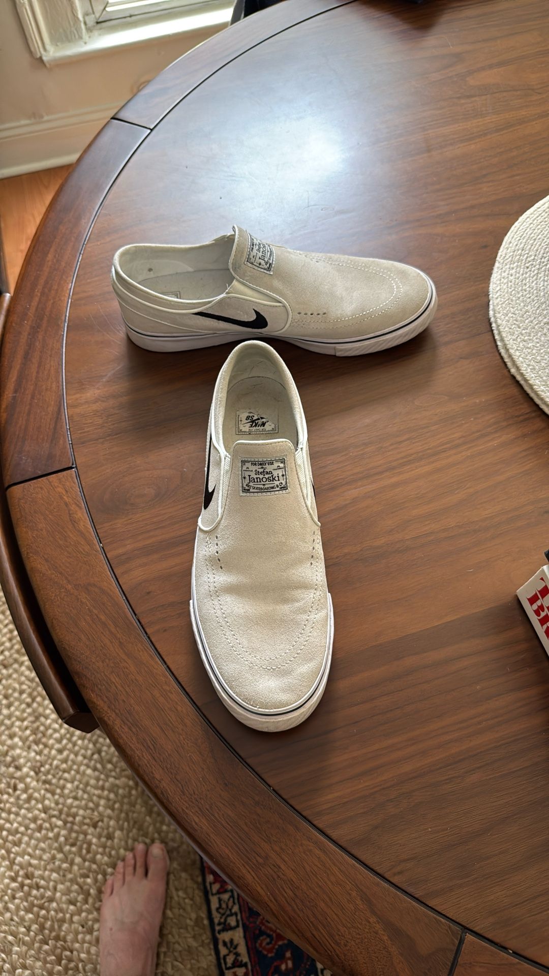 Nike Janoski White Slipping Shoes. 10.5. Clean. Barely Worn
