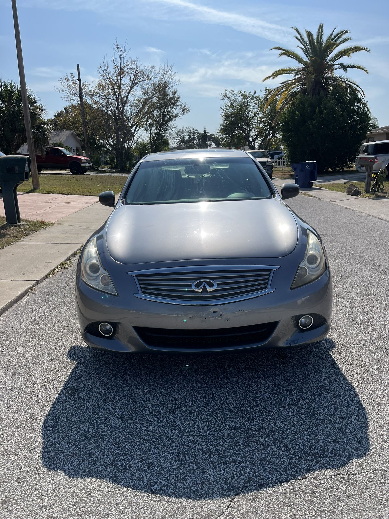 2012 Infiniti G25