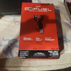 Milwaukee 3/8 Compact Impact Wrench With Friction ring