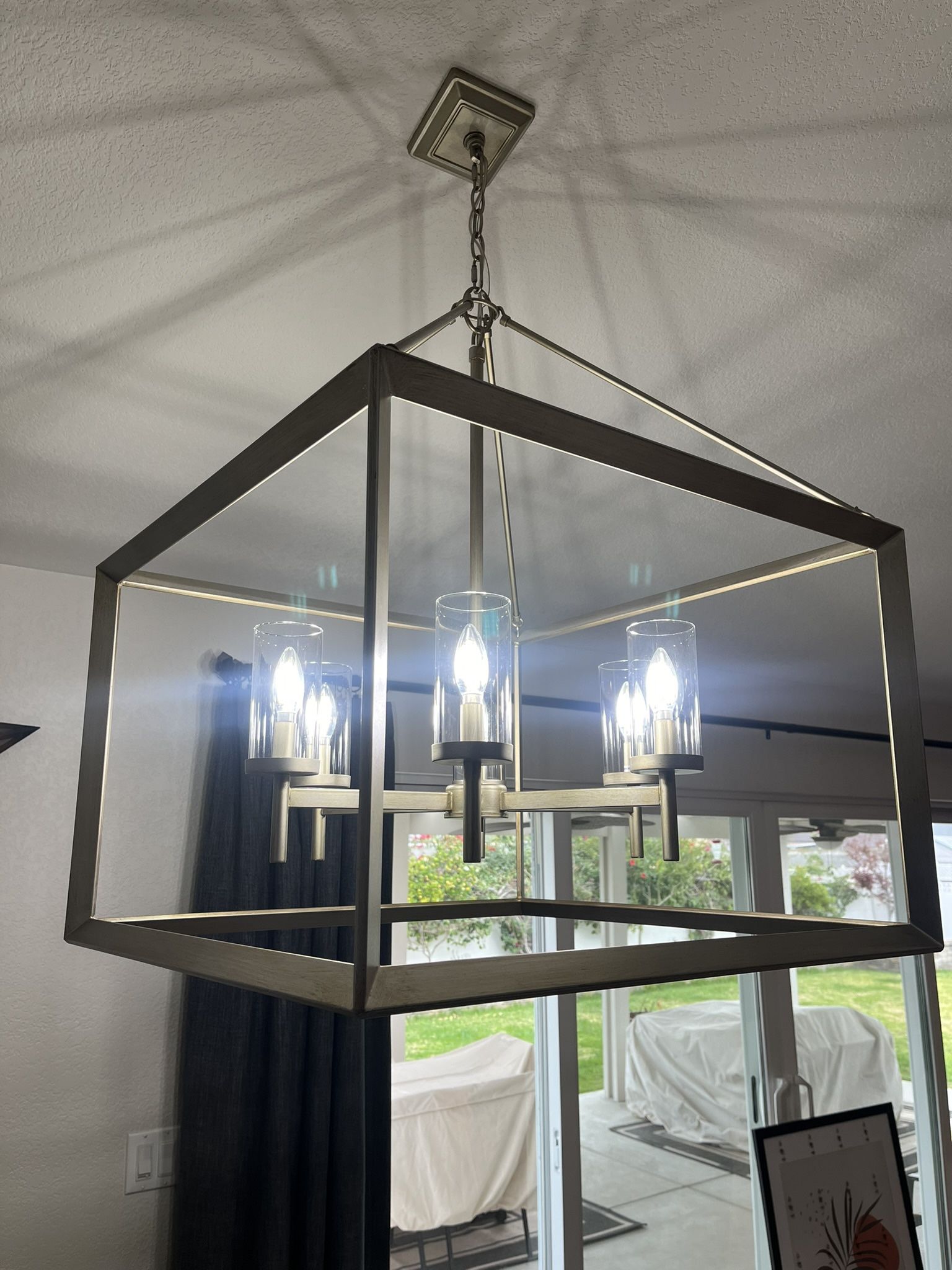 Dining Light / Foyer Light / Chandelier