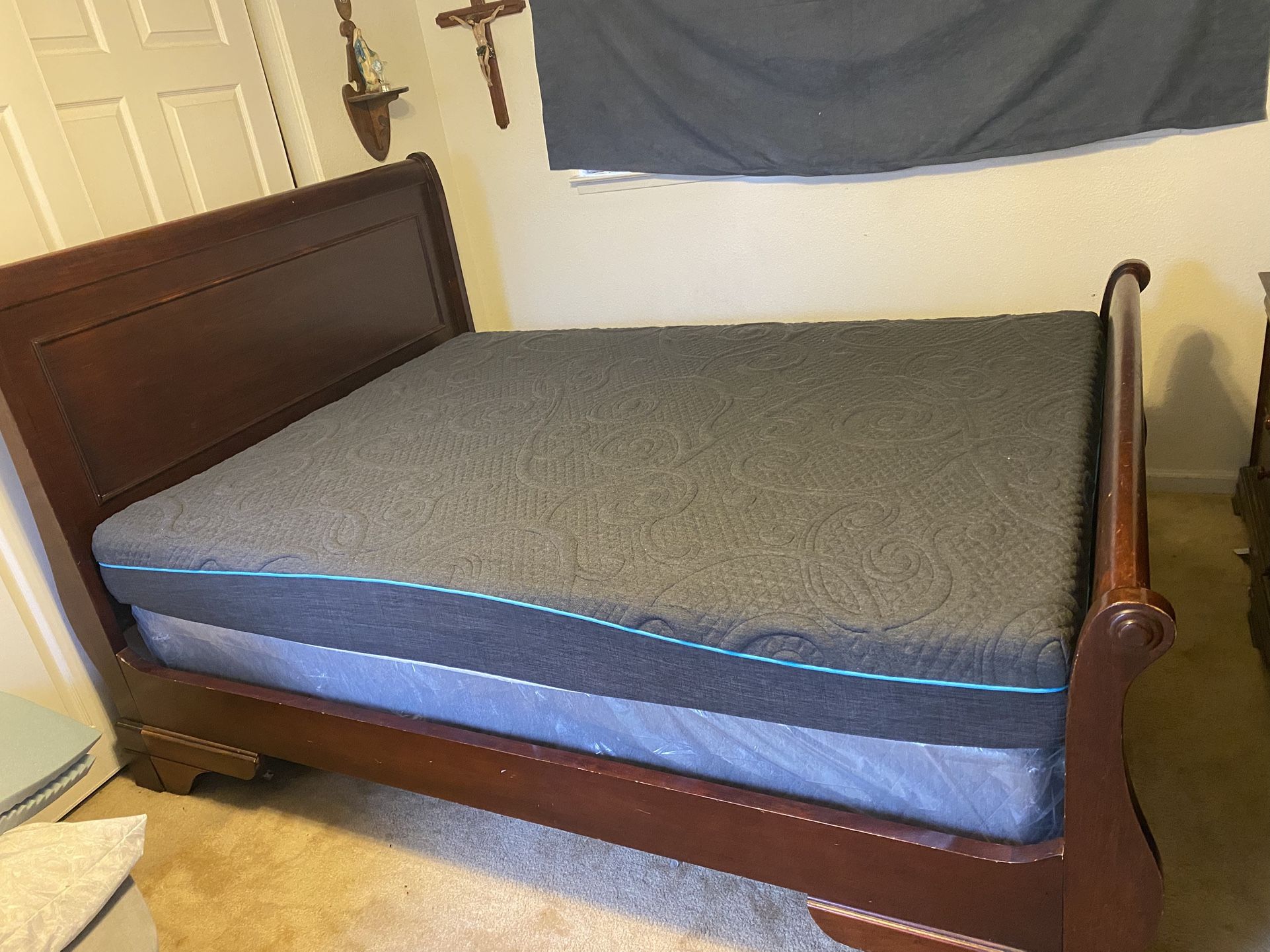 Dresser And Bed Frame