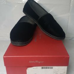 Size 8 Salvatore Ferragamo Suede Slippers In Box
