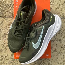 Brand new Nike quest five. Men’s size 8/women’s size 9.5.