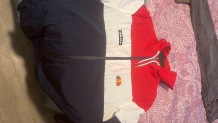 10$ ellesse best price you’ll find