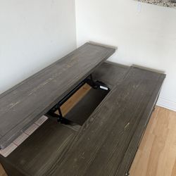 Ashley - Chazney Coffee Table With Lift Top OBO