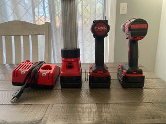 Milwaukee  Tools