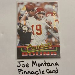 Joe Montana Kansas City Chiefs Hall of Fame QB Pinnacle Card. 